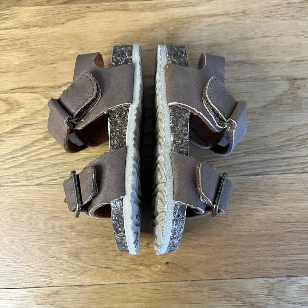 Brown Leather Sandals with Buckles